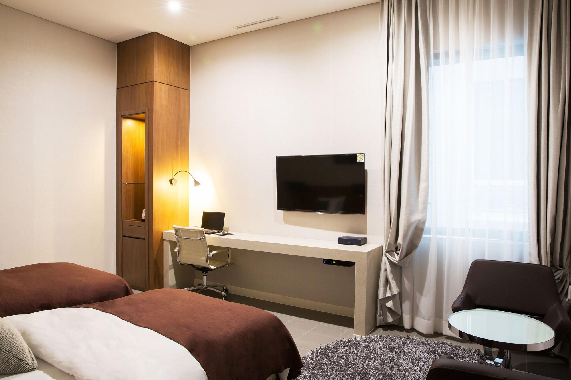 Hotel Mate Bundang Seongnam Phòng bức ảnh